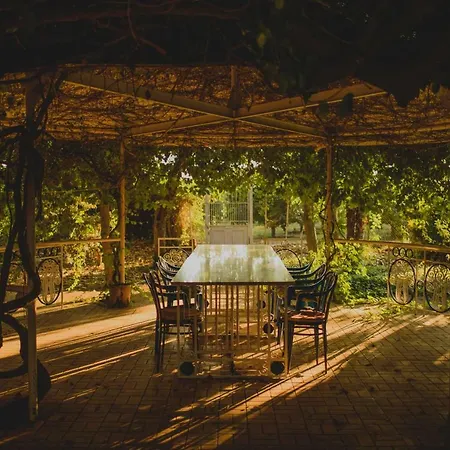 Farm stay Orangia Ecohosting Farm Vartholomio