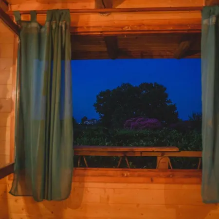 Farm stay Orangia Ecohosting Farm